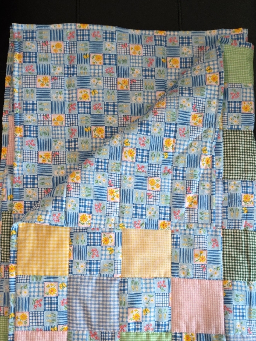 Handmade Patchwork Quilt in Pastel Multicolor